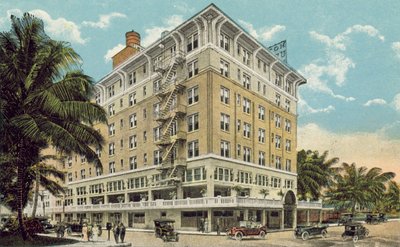 Miami, Florida, asi 1925: Hotel Urmey (barevné foto) od American Photographer