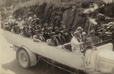 Strečová limuzína (č/b fotografie) od American Photographer