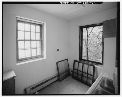 Techwood Homes, budova č. 1, 575-579 Techwood Drive, Atlanta, Fulton County, GA (černobílá fotografie) od American Photographer