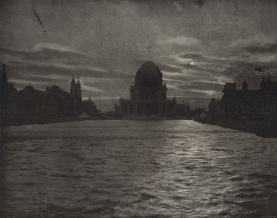 The Grand Basin by Moonlight od American Photographer