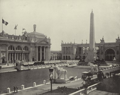 Obelisk od American Photographer