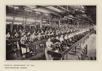 Oddělení navíjení v továrně Westinghouse (čb fotografie) od American Photographer