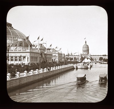 Worlds Columbian Exposition: Horticultural Building a Illinois State Building, Chicago, 1893 (skluzavka s lucernou) od American Photographer
