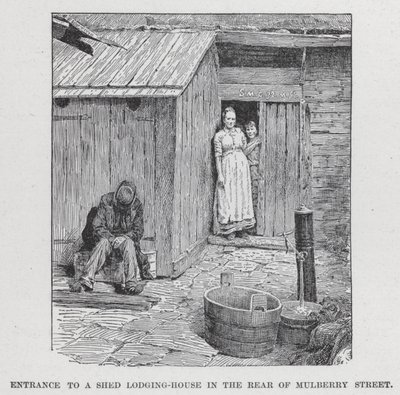 Vchod do ubytovny v kůlně v zadní části Mulberry Street (litho) od American School