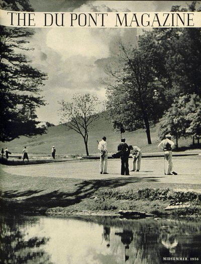 Golfisté, přední strana časopisu DuPont Magazine, červenec-srpen 1936 od American School