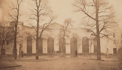 The Exposition Universelle z roku 1855. Hlavní vchod do Palais des Beaux-Arts, 1855. od Andre Adolphe Eugene Disderi