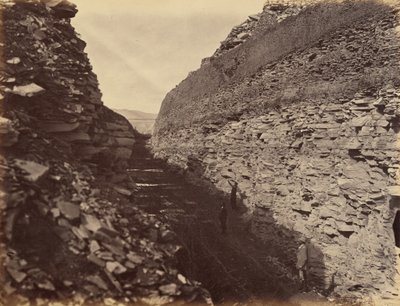 Deska 22. Řez Burning Rock, 1869 (foto) od Andrew Joseph Russell