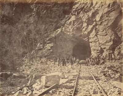 Deska 39. Východní konec tunelu, Weberův kánon, 1869 (foto) od Andrew Joseph Russell