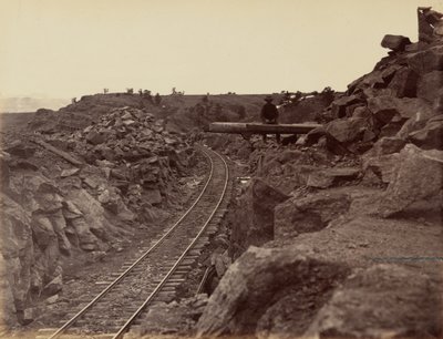 Deska 9. Východní přístup k mostu Dale Creek, 1869 (foto) od Andrew Joseph Russell