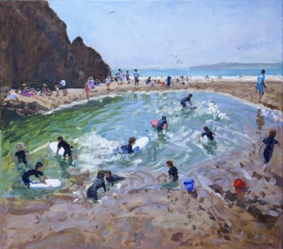 Mladí surfaři,Tenby,2016, od Andrew Macara