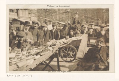 Knihárna od Davida Boekbindera na Waterlooplein Starý a moudrý muž (název na předmětu) Lidový život Amsterdam (název série na objektu) od Anonymous