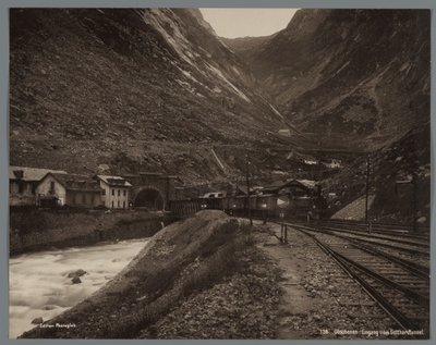 Vjezd do Gotthardského tunelu v Göschenen Göschenen, eingang i/das Gotthardtunnel (název na objektu) od Anonymous