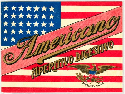 Reklama na italský krátký nápoj Americano s americkou vlajkou od Anonymous Anonymous