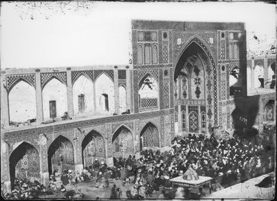 Mešita Sipahsalar, postavená 1866, cca 1880–1930 od Antoin Sevruguin