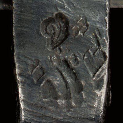 Mikroskop, cca 1690 (stříbro a sklo) (viz také 1121456-60) od Antoni van Leeuwenhoek