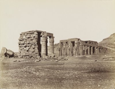 Celkový pohled na Ramesseum, Théby od Antonio Beato