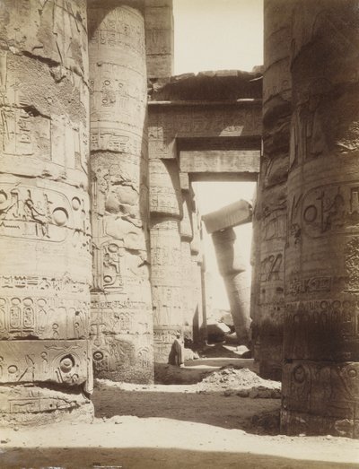 Interiér Hypostyle Hall, Karnak od Antonio Beato