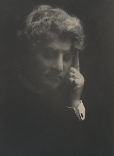 Portrét Davida Belasca od Arnold Genthe