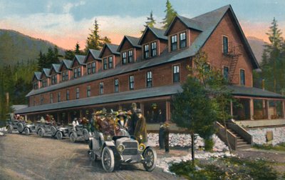 Mount Rainier National Park Inn, c1916 od Asahel Curtis
