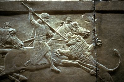 Král Ashurnasirpal II během královského lovu na lva, 650-620 př.nl od Assyrian