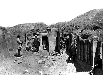 Memphis Sakkára, Egypt, 1893 od Auguste Edouard Mariette