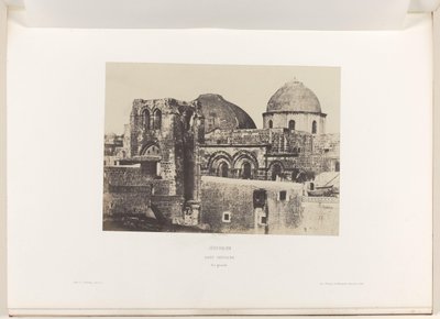 Pohled na kostel Božího hrobu v Jeruzalémě Jeruzalém. Saint Sepulcre. Vue generale (název na objektu) od Auguste Salzmann