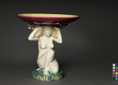Středový podstavec, od Wiener Kunstkeramische Werkstätte Busch a Ludescher, kolem 1910-1915 od Austrian School