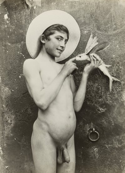 [Chlapec s rybou] od Baron Wilhelm von Gloeden