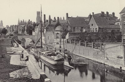 Zelené nábřeží (čb fotografie) od Belgian Photographer