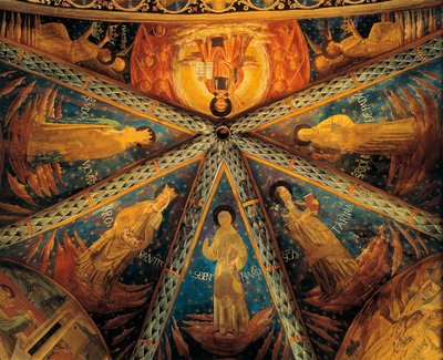 Itálie, Montefalco, Klenba apsidy kostela svatého Františka Malované svatými od Benozzo di Lese di Sandro Gozzoli