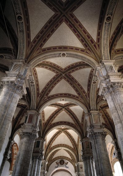 Pohled na klenby lodi kostela Pienza projektovaný Bernardem Rossellinem od Bernardo Rossellino