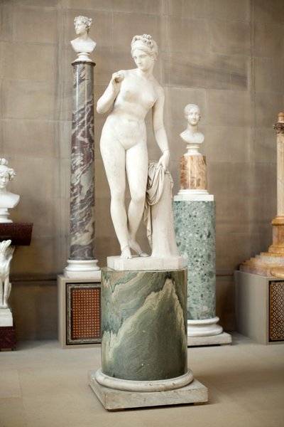 Venuše se zlatým jablkem od Bertel Thorvaldsen