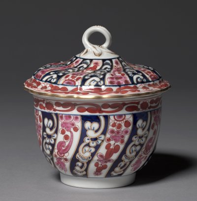 Krytá mísa, výrobce Worcester Porcelain Factory, c.1770 od British School