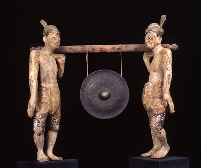 Gong, konec 19. století (dřevo a kov) od Burmese School