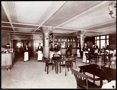 Kavárna v hotelu Majestic, 1902 (stříbrný želatinový tisk) od Byron Company