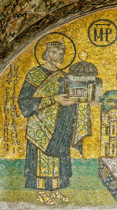 Císař Justinián představuje Hagia Sophia Panně a Dítěti (mozaika) od Byzantine