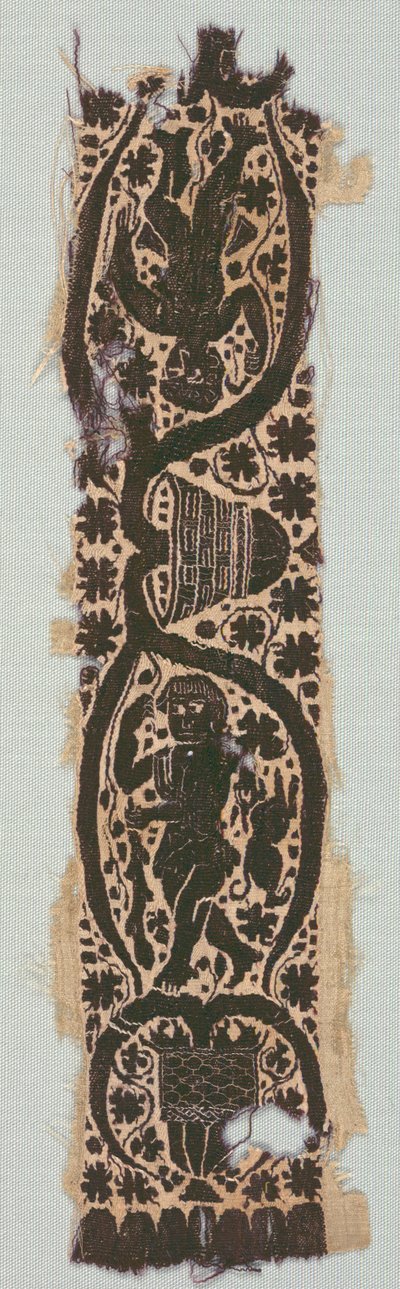 Vzácný fragment hedvábné tuniky s ozdobným rukávem, 400-500 (plátnová vazba, hedvábí, gobelínová vazba s doplňkovým útkovým obalem, nebarvené len, barvená vlna, hedvábí) od Byzantine Period Egyptian