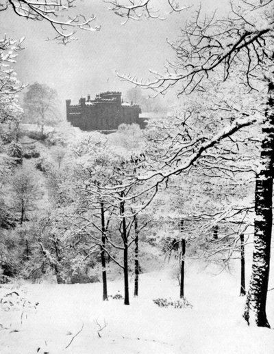 Wishaw House, North Lanarkshire, Skotsko, 1924-1926. od C. Reid