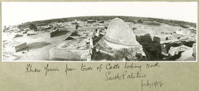 Khan Yunis z hradní věže, Jižní Palestina, červenec 1917 od Capt. Arthur Rhodes