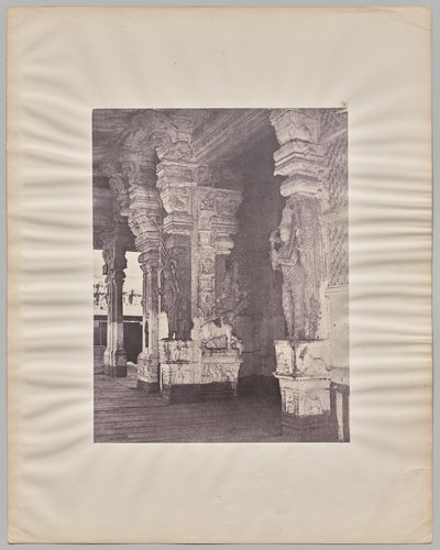 Pudhu Mandapa a Tirumala Nayak (r. 1623-59), chrám Meenakshi Sundareshwar, Madurai od Captain Linnaeus Tripe
