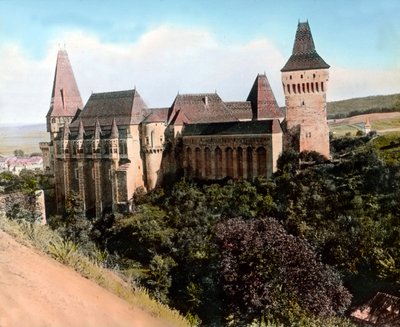 Rumunsko, Transylvánie, hrad Hunyad (známý také jako hrad Hunyadi, hrad Corvin nebo hrad Hunedoara), datum pořízení snímku: kolem roku 1920. Archiv Carla Simona od Carl Simon