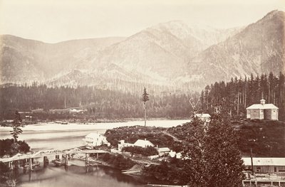 Cascades, Oregon, 1867, vytištěno ca. 1876. od Carleton Emmons Watkins