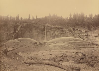 Malakoff Diggins, North Bloomfield, Nevada County,1871 (foto) od Carleton Emmons Watkins