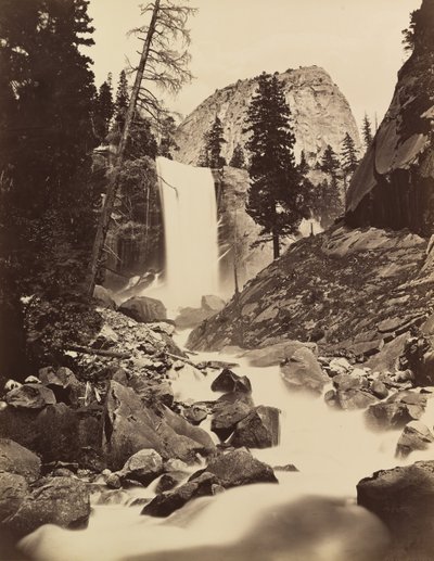 Vernal Fall, Yosemite, 1865-66, vytištěno ca. 1875. od Carleton Emmons Watkins