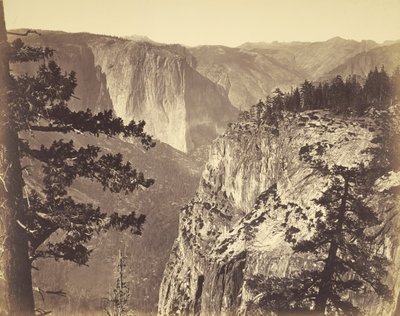 [První pohled na údolí] od Carleton Watkins