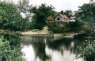 Řeka Dee v Chesteru, Cheshire, 1926. od Cavenders Ltd