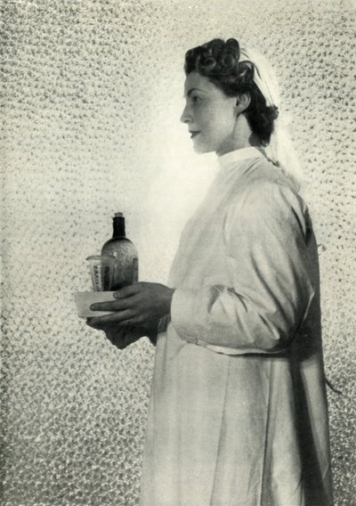Nursing Orderly, c1943. od Cecil Beaton