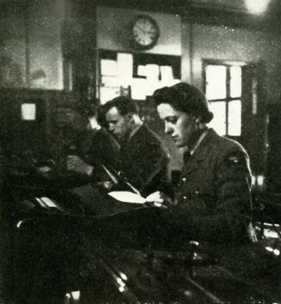 On Signals Duty, c1943. od Cecil Beaton