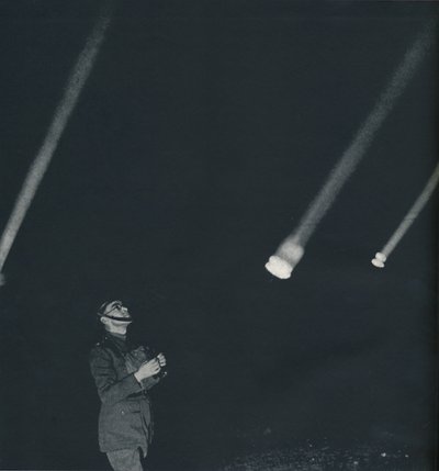 Válka..., 1941 od Cecil Beaton