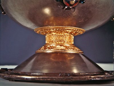 Ardagh Chalice, Reerasta, County Limerick (stříbro se stříbrným zlacením, smalt, mosaz a bronz) (detail 228699) od Celtic
